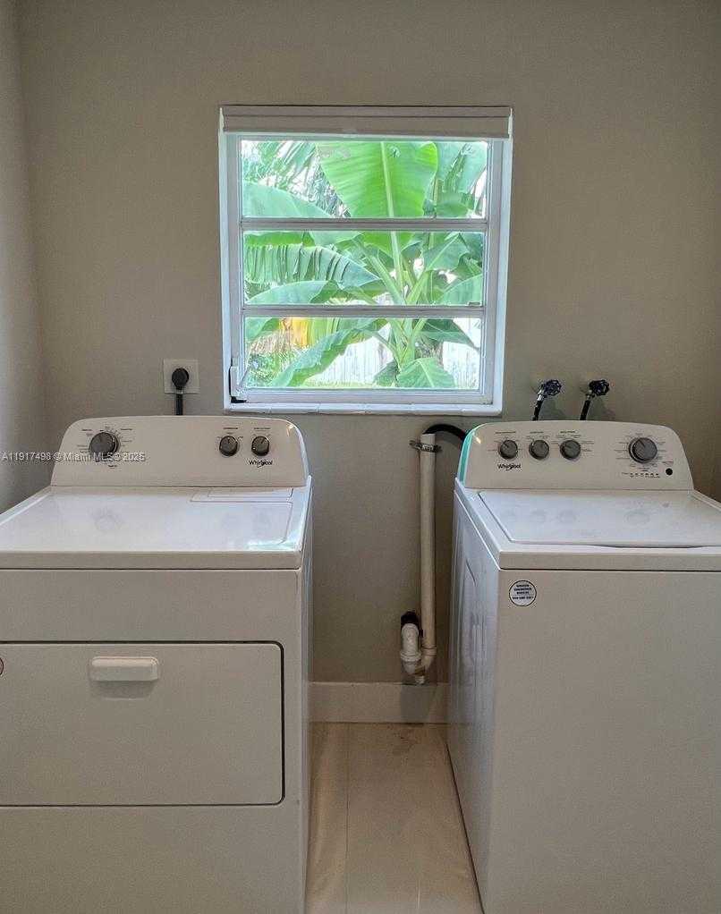 Small Image of 1931 NORTH EAST 55TH CT, Fort Lauderdale Number 30