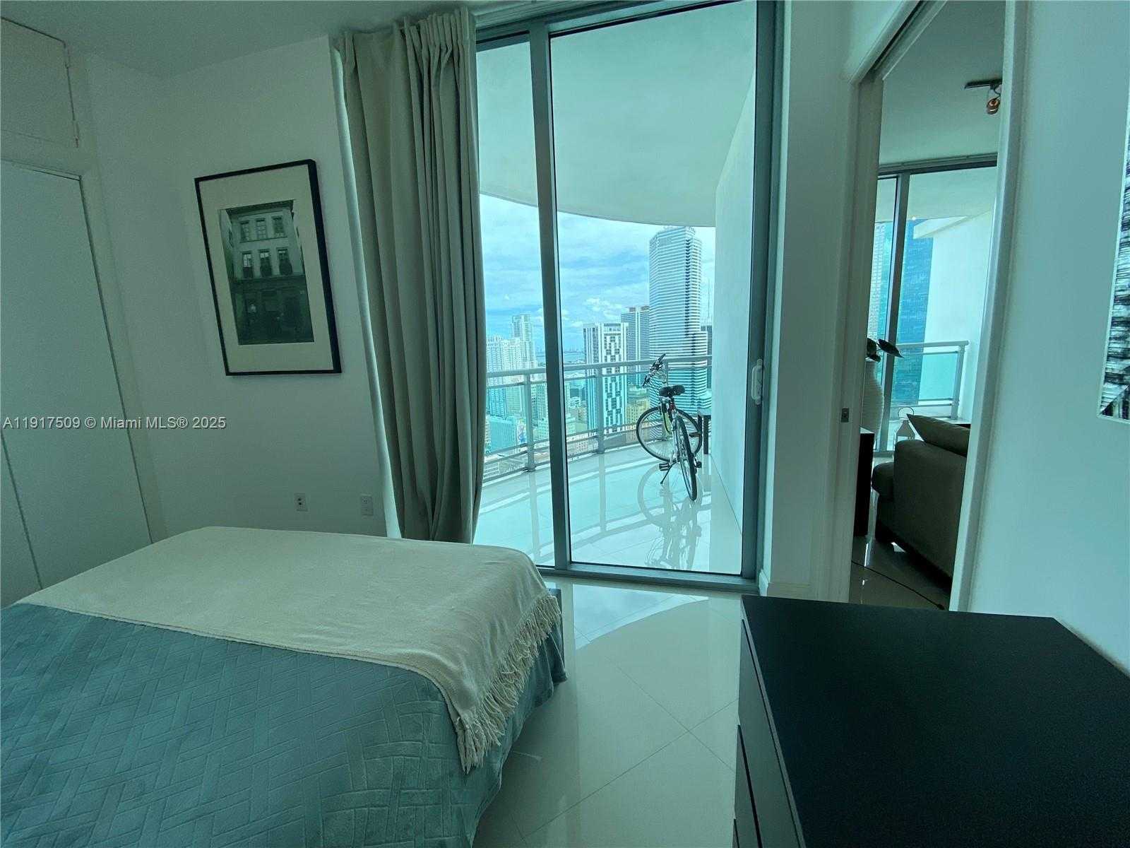 Small Image of 350 SOUTH MIAMI AVE #3813, Miami Number 22