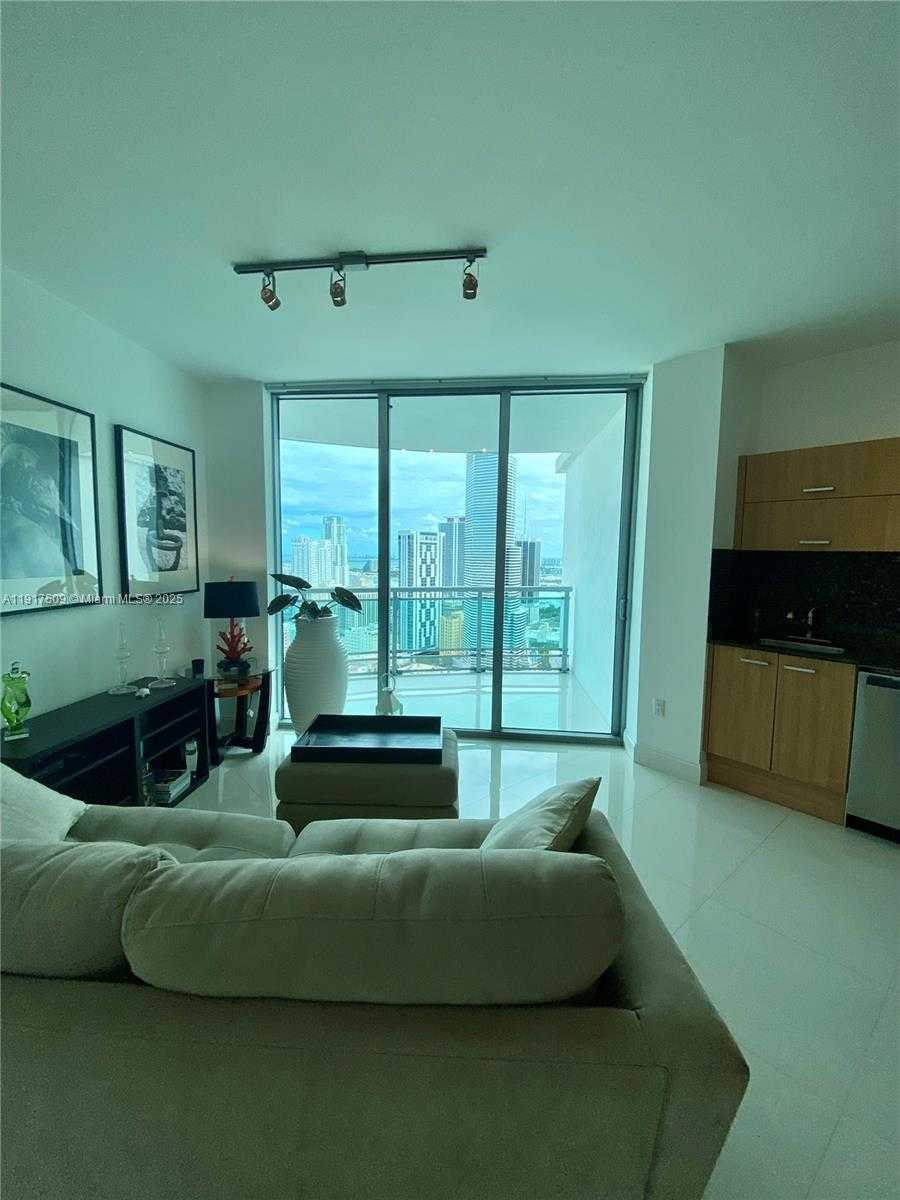 Small Image of 350 SOUTH MIAMI AVE #3813, Miami Number 3