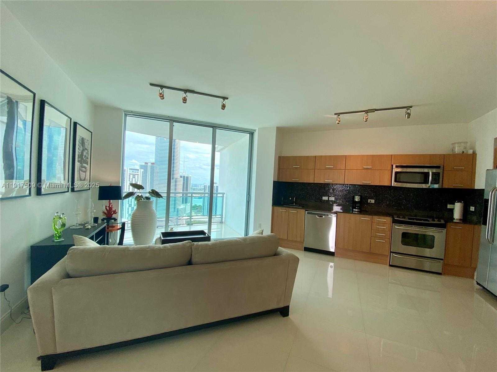 Small Image of 350 SOUTH MIAMI AVE #3813, Miami Number 6