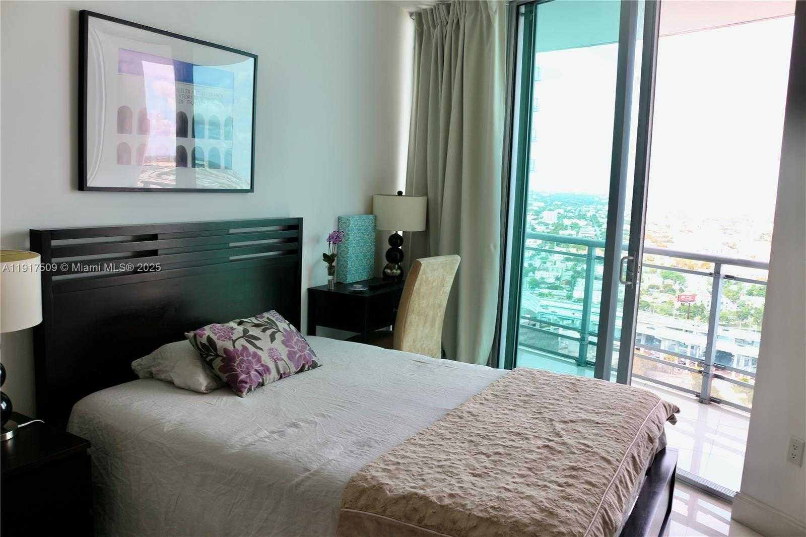 Small Image of 350 SOUTH MIAMI AVE #3813, Miami Number 64