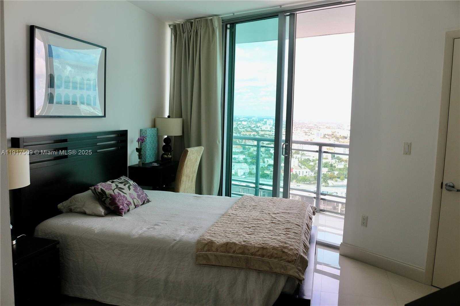 Small Image of 350 SOUTH MIAMI AVE #3813, Miami Number 65