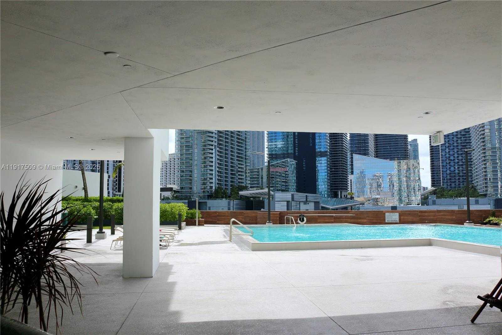 Small Image of 350 SOUTH MIAMI AVE #3813, Miami Number 68