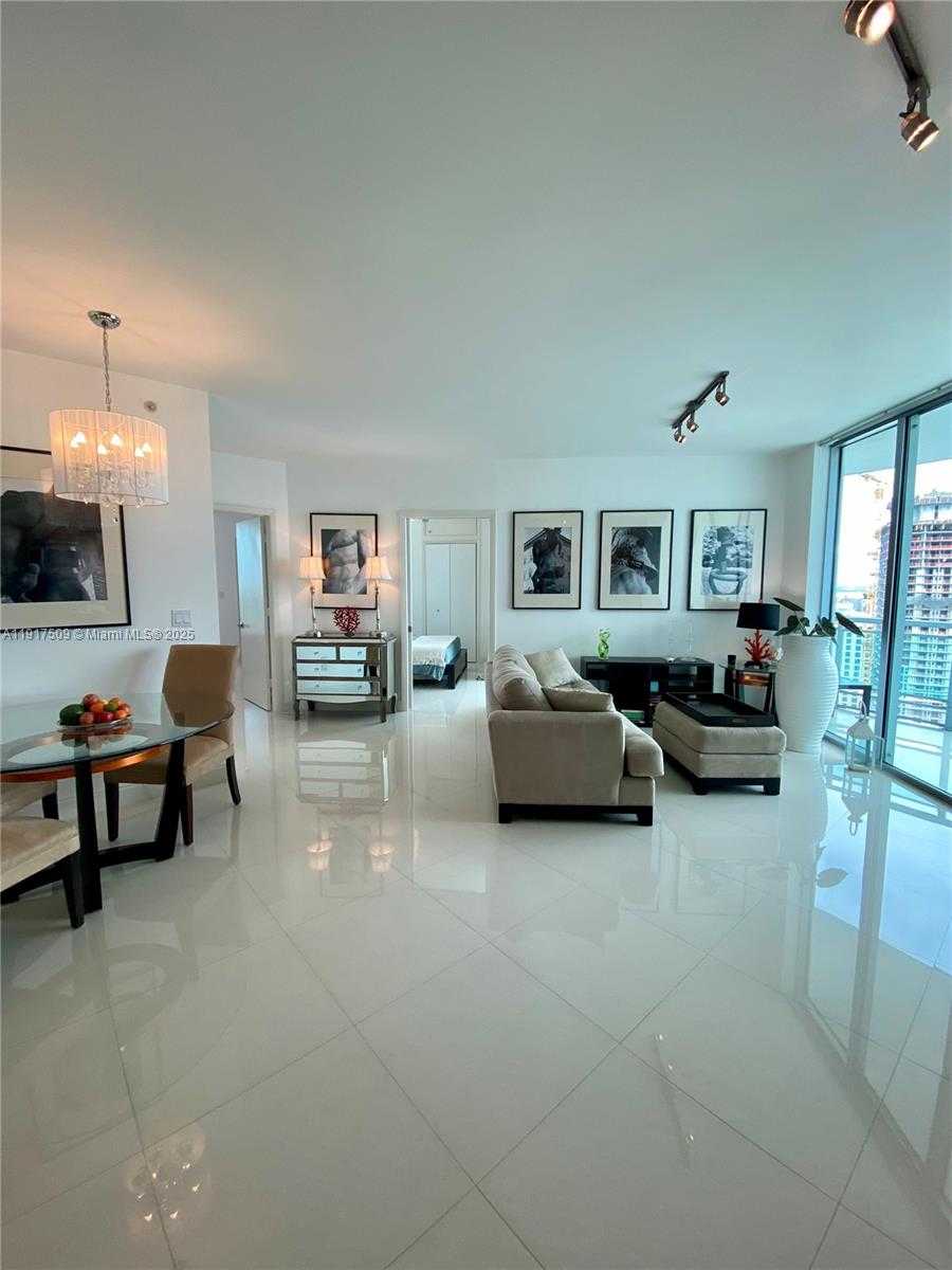 Small Image of 350 SOUTH MIAMI AVE #3813, Miami Number 7