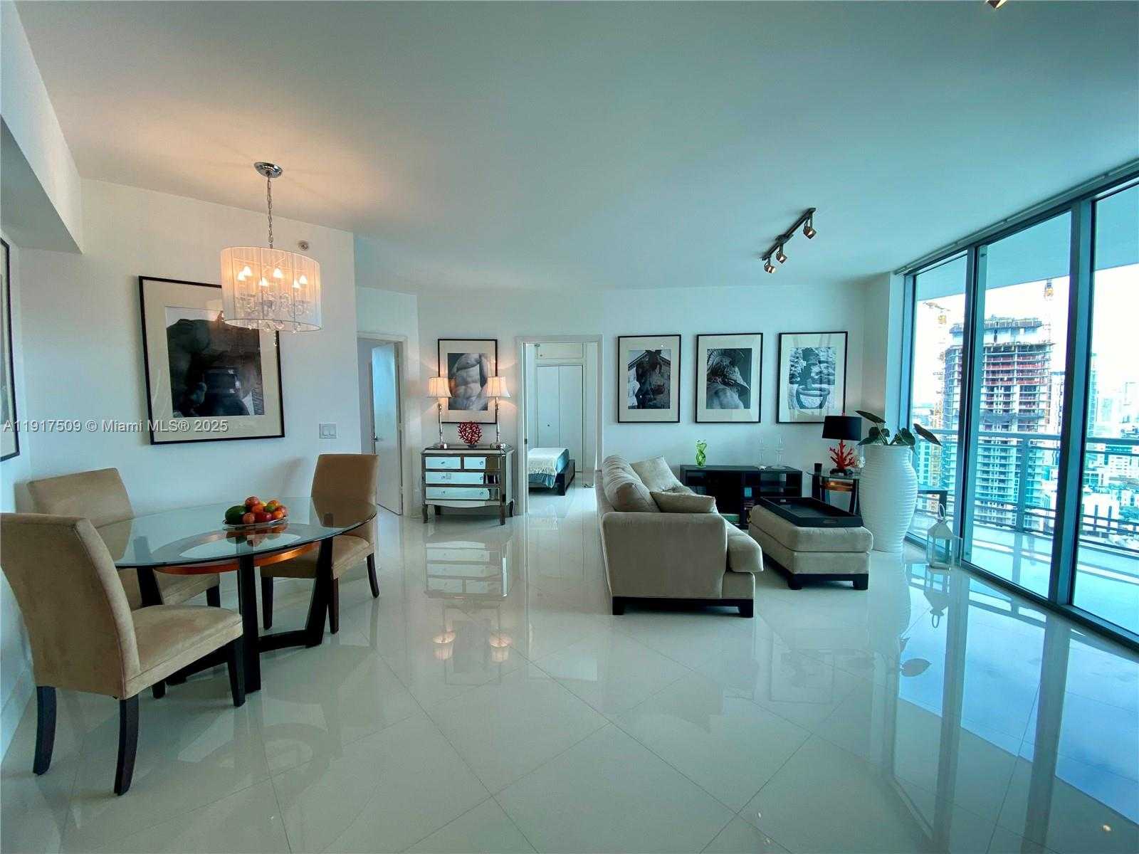 Small Image of 350 SOUTH MIAMI AVE #3813, Miami Number 8