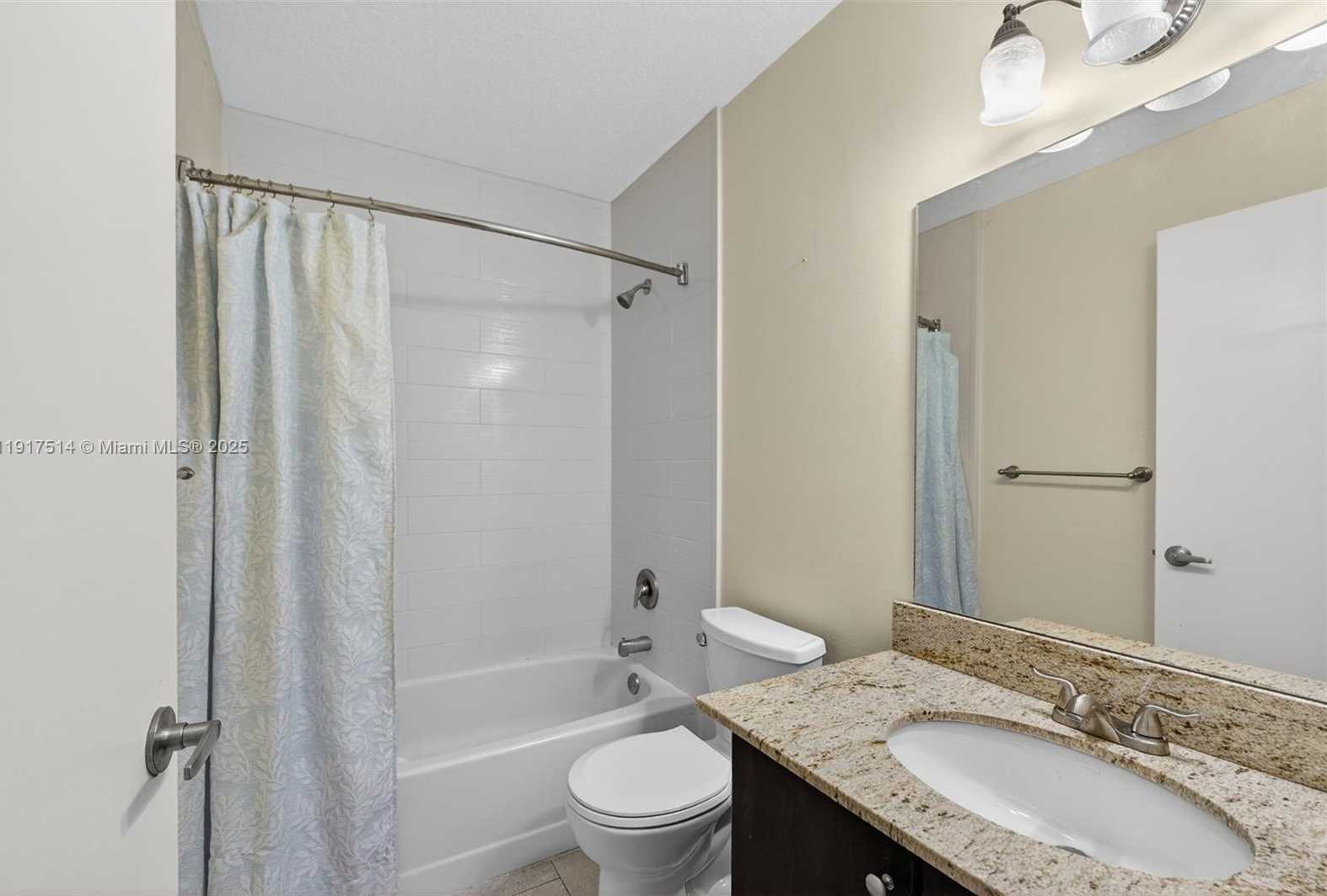 Small Image of 616 WOODGATE LN #D, Sunrise Number 12