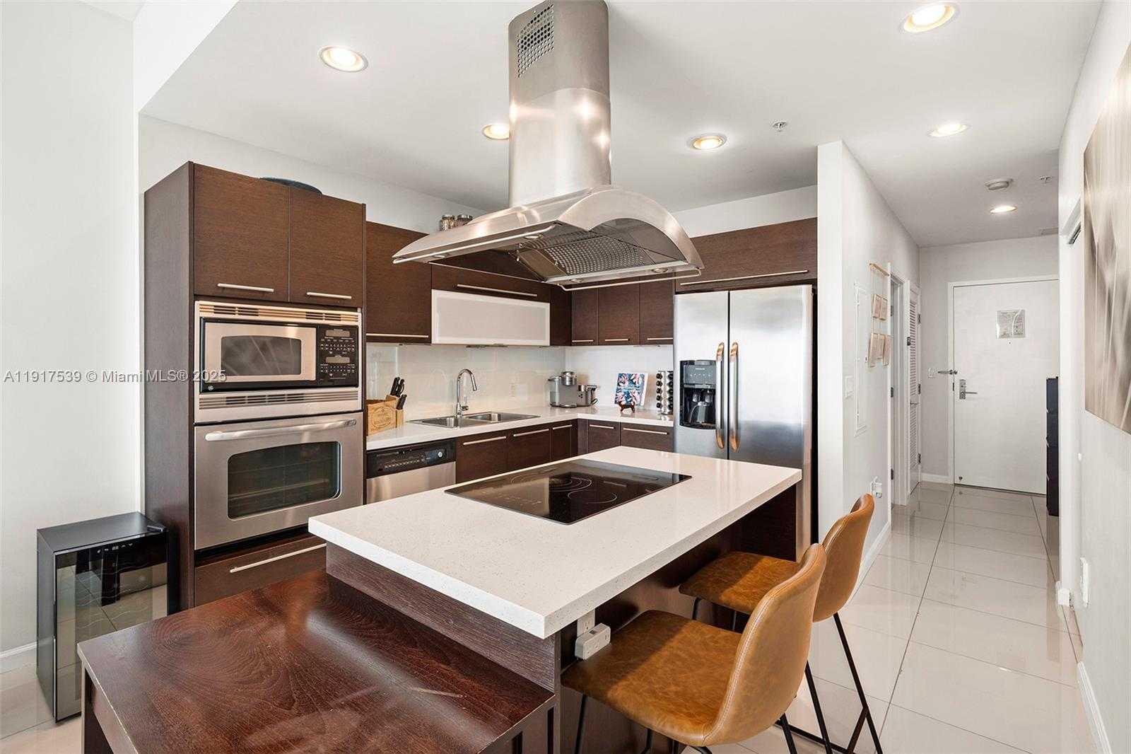 Small Image of 7930 EAST DR #1206, North Bay Village Number 8