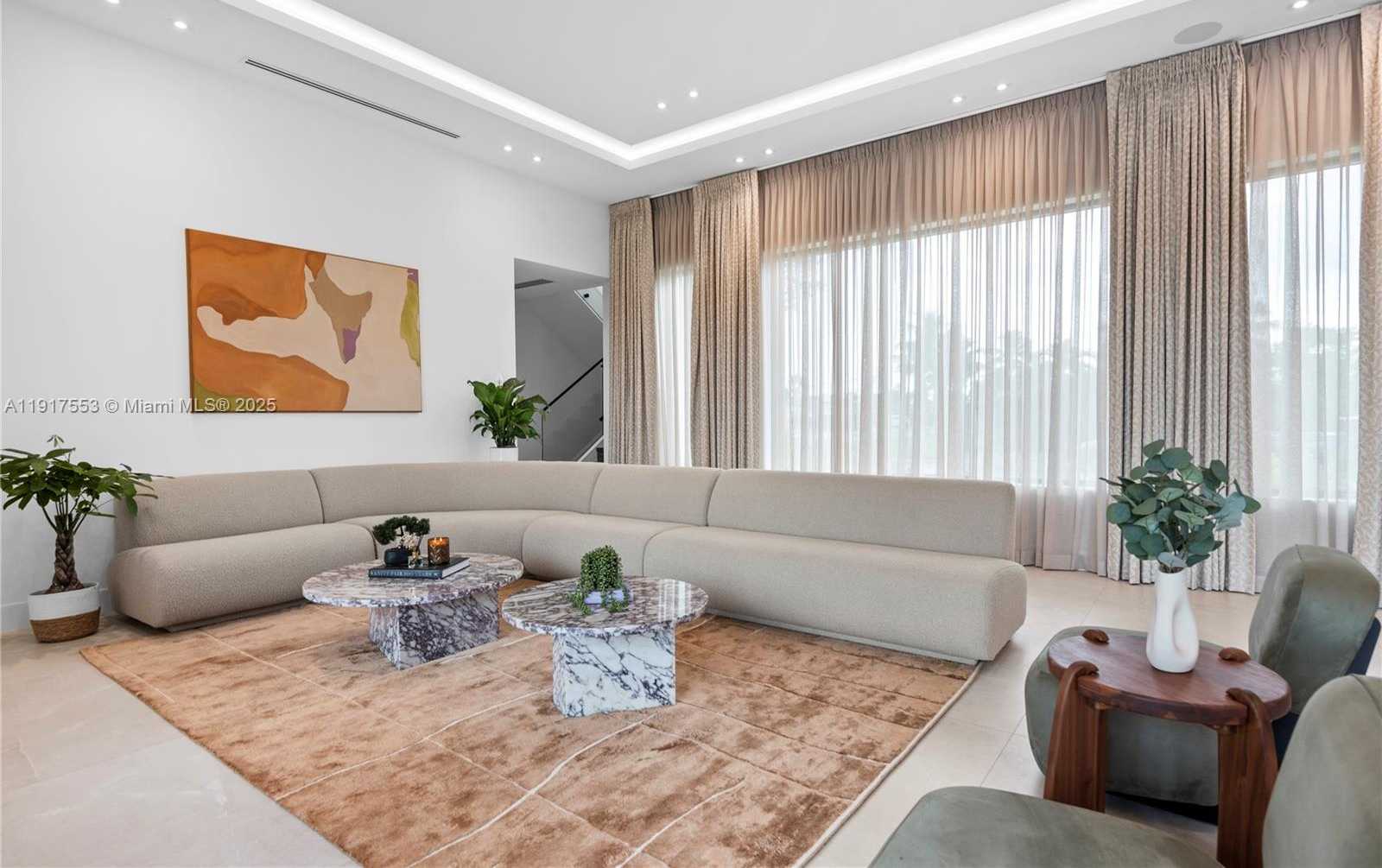 Small Image of 1881 NORTH EAST 196TH TER, Miami Number 18