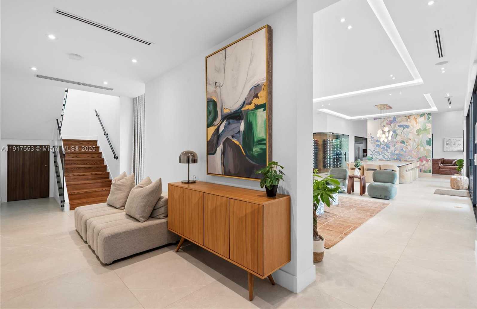 Small Image of 1881 NORTH EAST 196TH TER, Miami Number 19