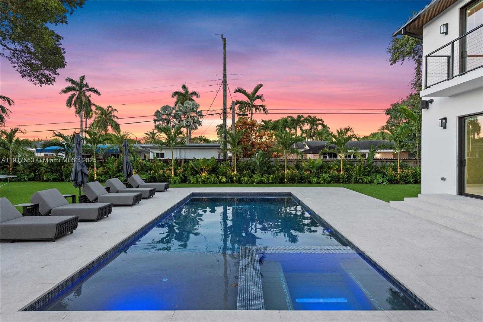 Small Image of 1881 NORTH EAST 196TH TER, Miami Number 42