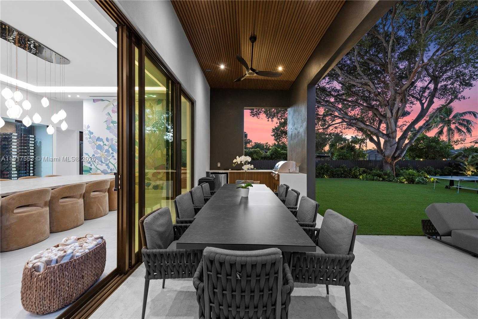 Small Image of 1881 NORTH EAST 196TH TER, Miami Number 46