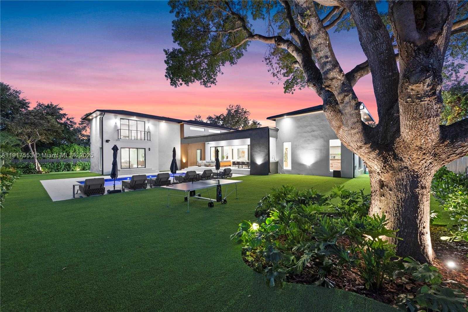 Small Image of 1881 NORTH EAST 196TH TER, Miami Number 47