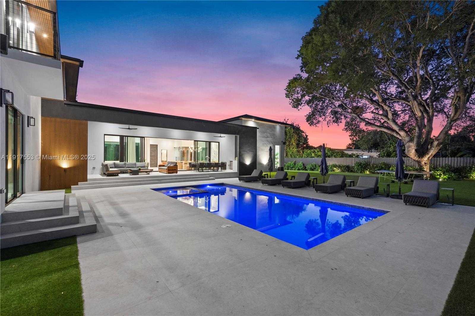 Small Image of 1881 NORTH EAST 196TH TER, Miami Number 49