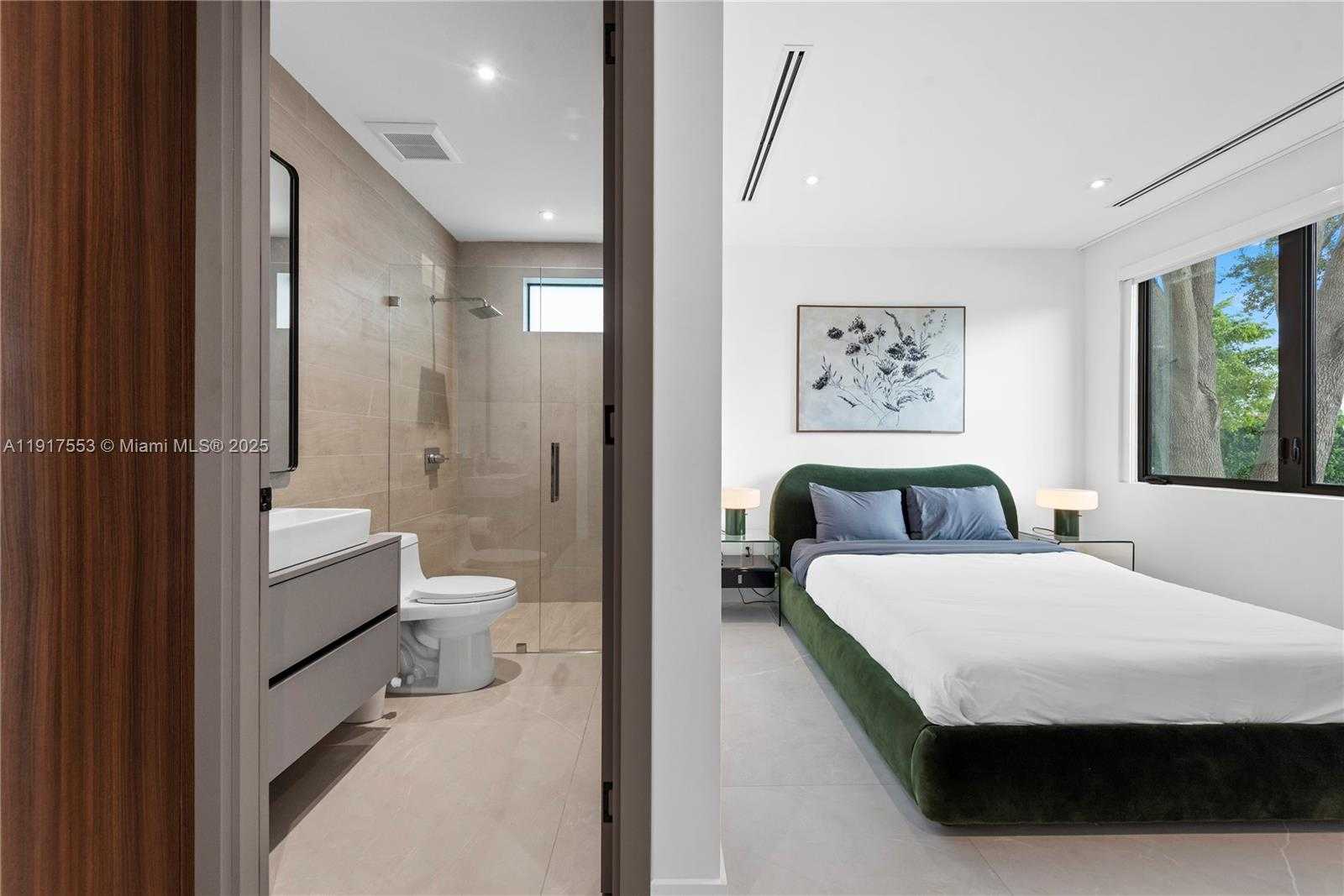 Small Image of 1881 NORTH EAST 196TH TER, Miami Number 77