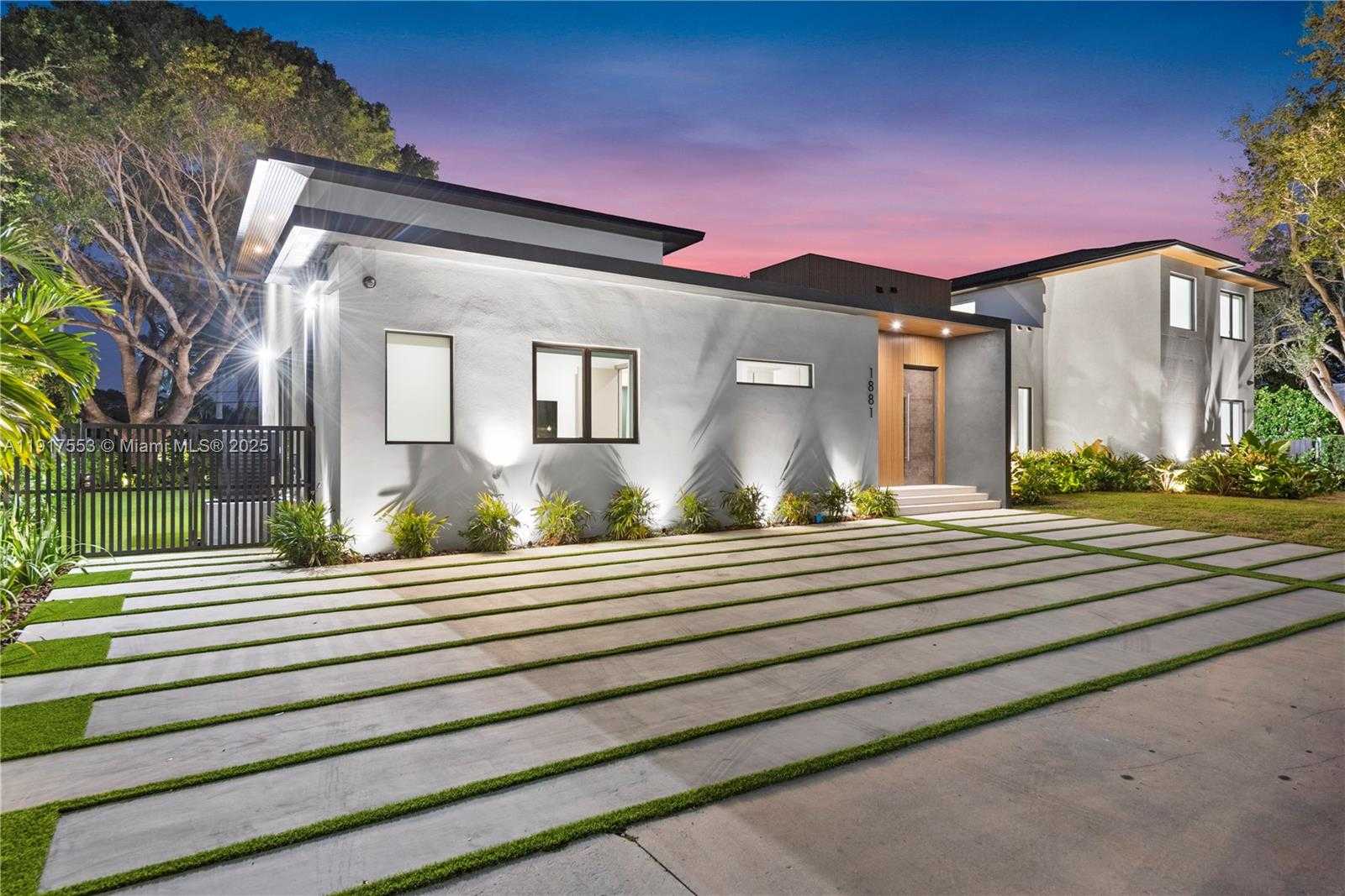 Small Image of 1881 NORTH EAST 196TH TER, Miami Number 93