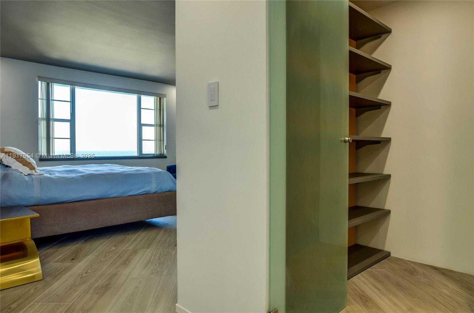 Small Image of 5255 COLLINS AVE #12F, Miami Beach Number 20