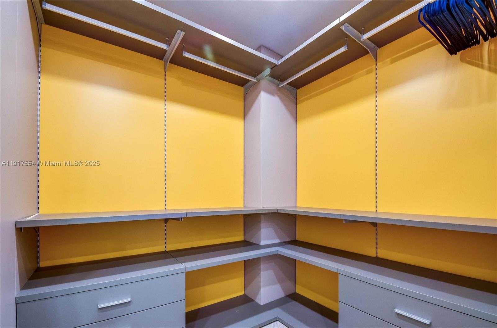 Small Image of 5255 COLLINS AVE #12F, Miami Beach Number 22