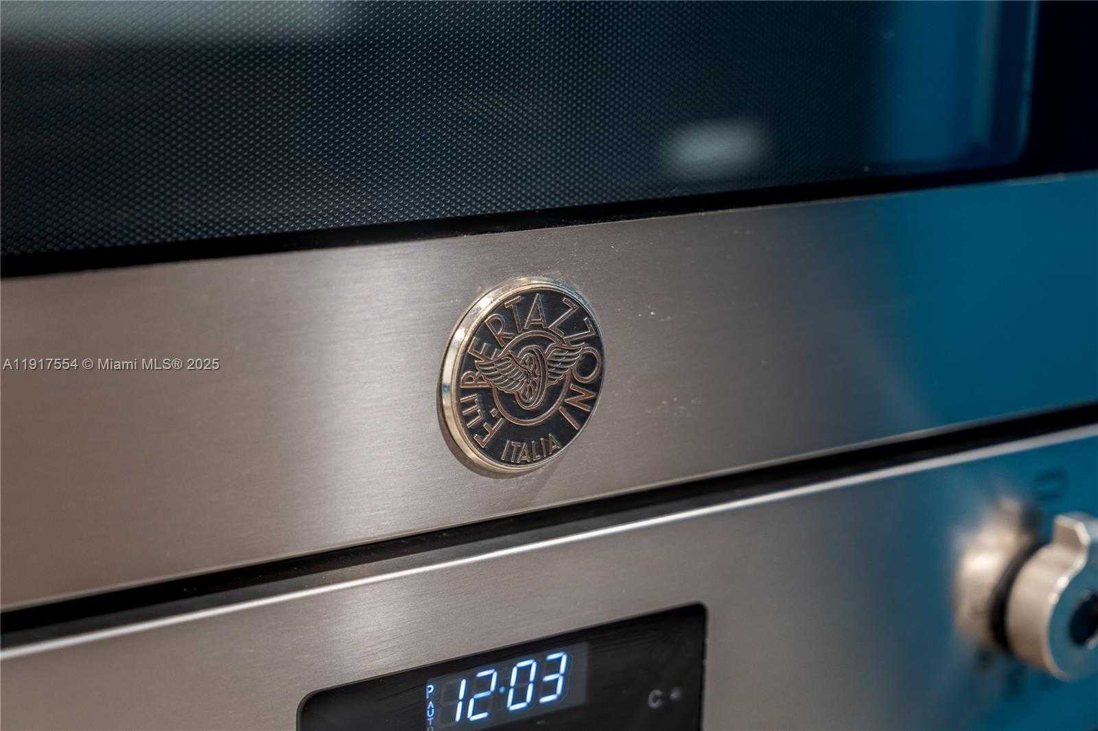 Small Image of 5255 COLLINS AVE #12F, Miami Beach Number 32