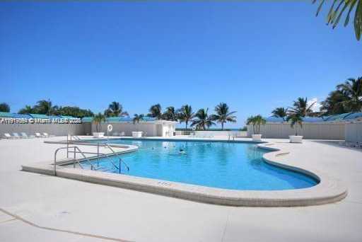 Small Image of 5255 COLLINS AVE #12F, Miami Beach Number 43