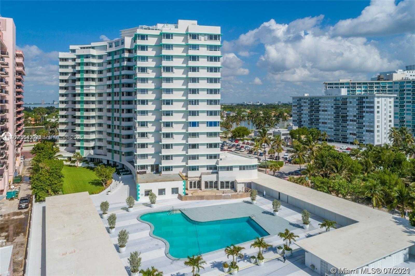 Small Image of 5255 COLLINS AVE #12F, Miami Beach Number 44