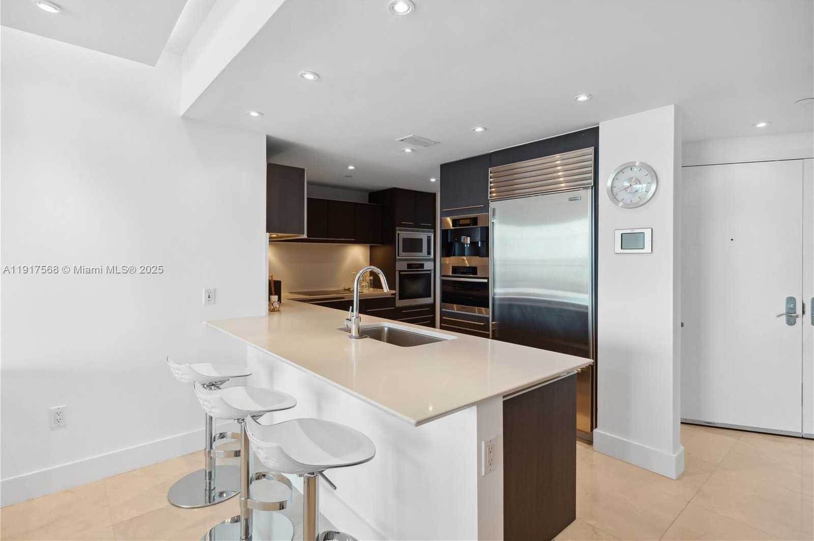 Small Image of 17001 COLLINS AVE #3102, Sunny Isles Beach Number 11