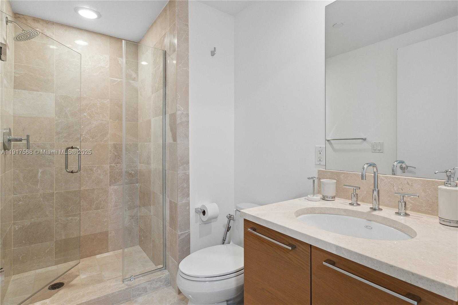 Small Image of 17001 COLLINS AVE #3102, Sunny Isles Beach Number 20