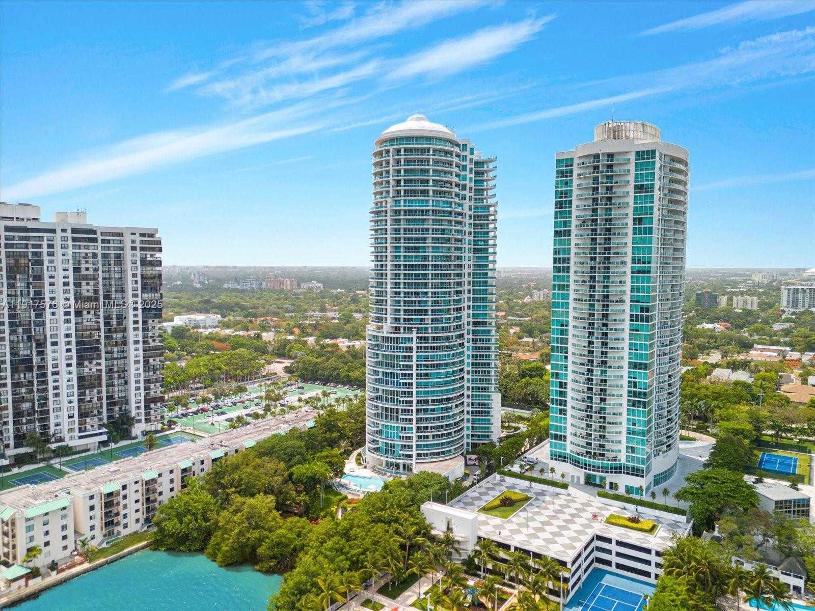 Small Image of 2127 BRICKELL AVE #1606, Miami Number 31