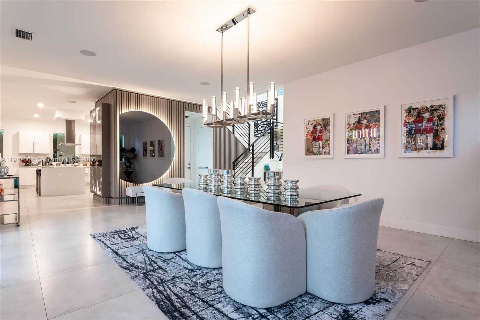 Small Image of 7446 NORTH WEST 99TH CT, Doral Number 33