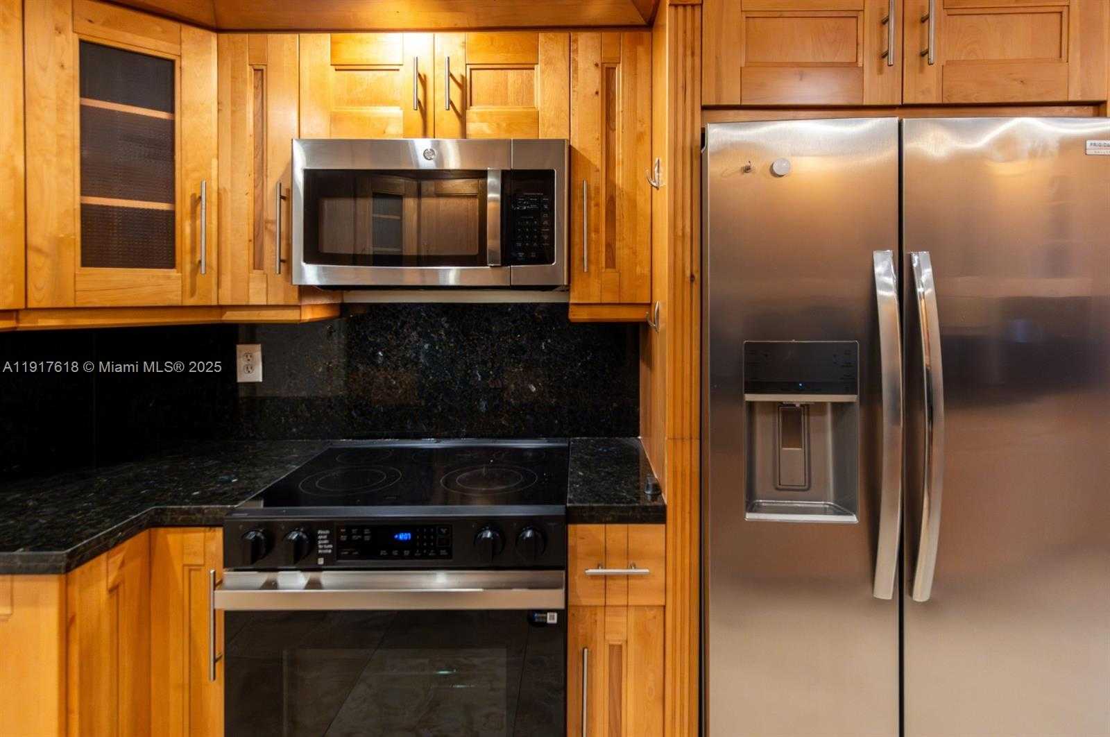 Small Image of 145 SOUTH EAST 25TH RD #1003, Miami Number 17