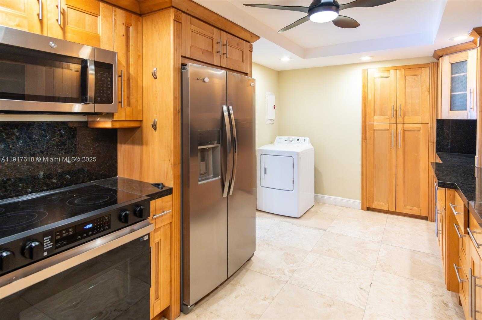 Small Image of 145 SOUTH EAST 25TH RD #1003, Miami Number 18