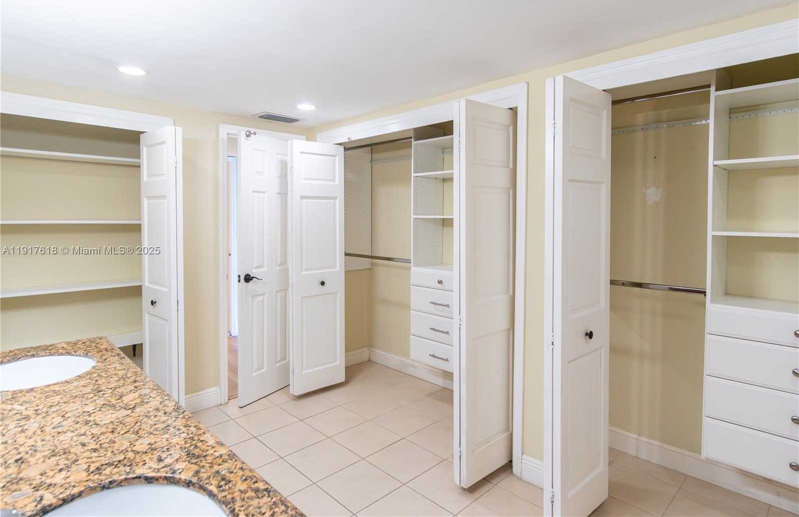 Small Image of 145 SOUTH EAST 25TH RD #1003, Miami Number 23