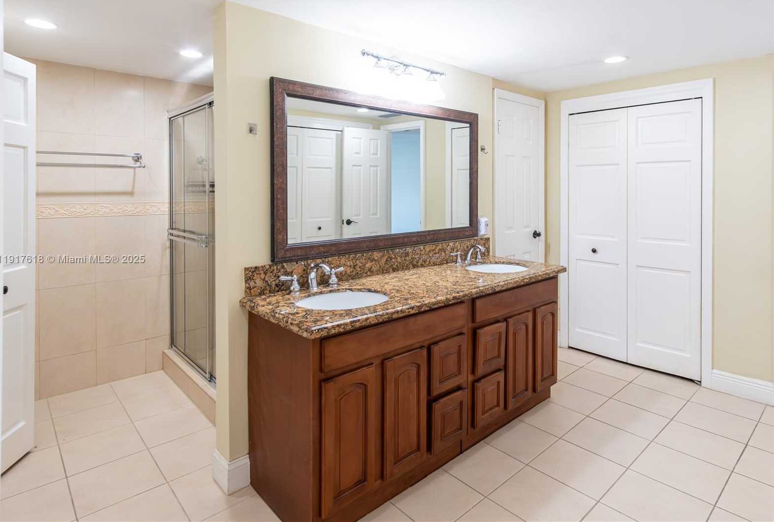 Small Image of 145 SOUTH EAST 25TH RD #1003, Miami Number 26