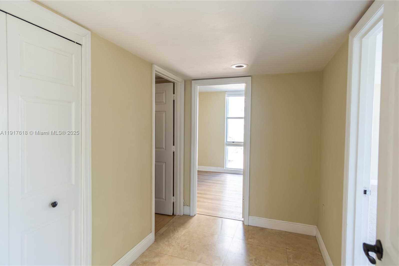 Small Image of 145 SOUTH EAST 25TH RD #1003, Miami Number 30