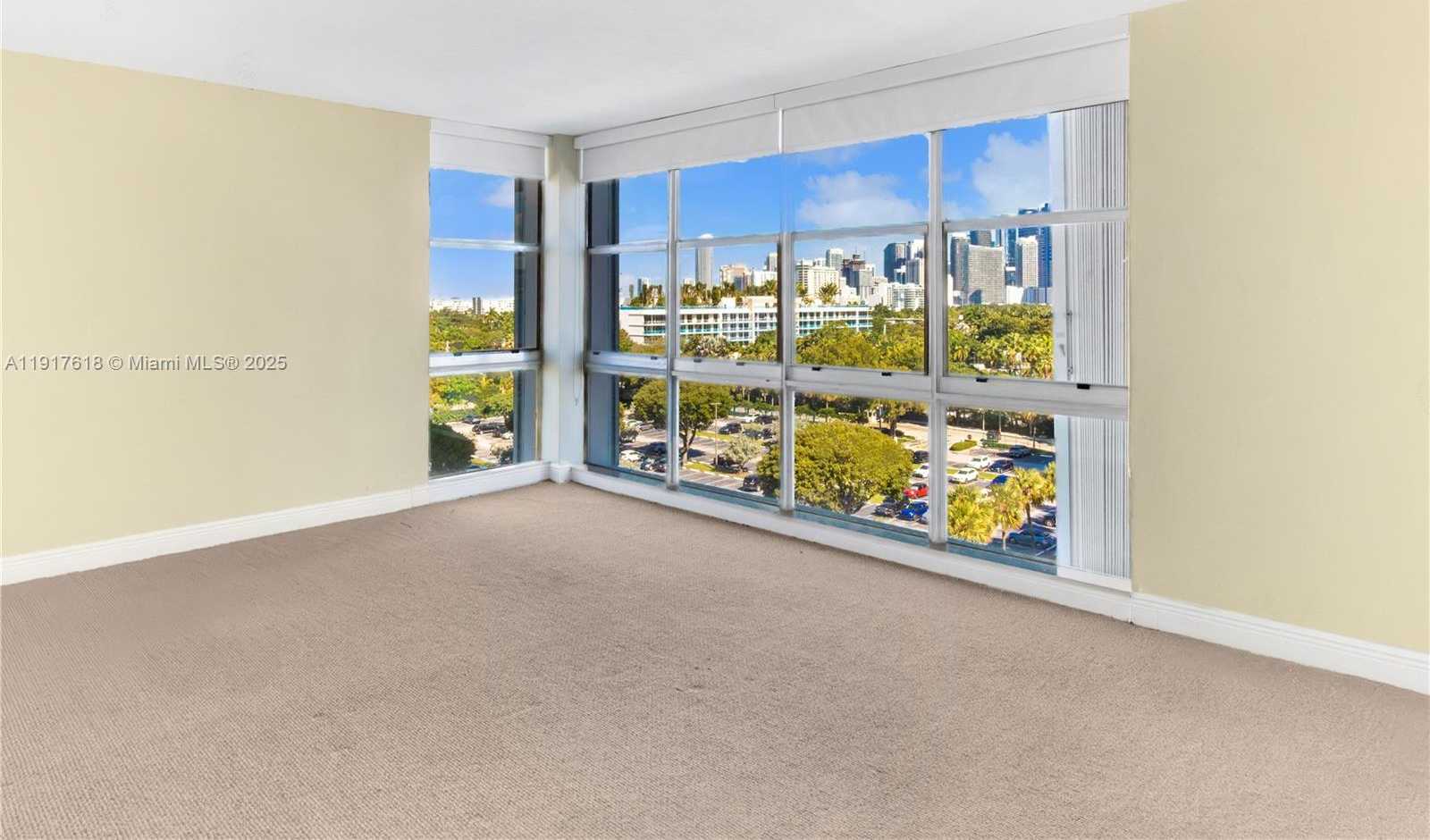 Small Image of 145 SOUTH EAST 25TH RD #1003, Miami Number 36