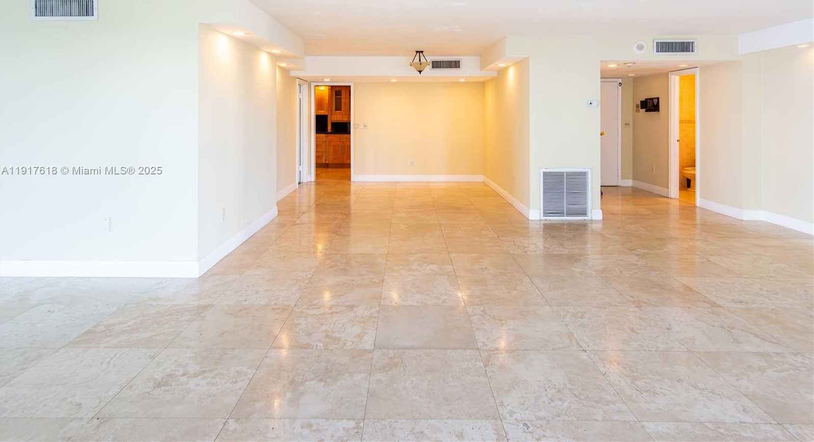 Small Image of 145 SOUTH EAST 25TH RD #1003, Miami Number 9