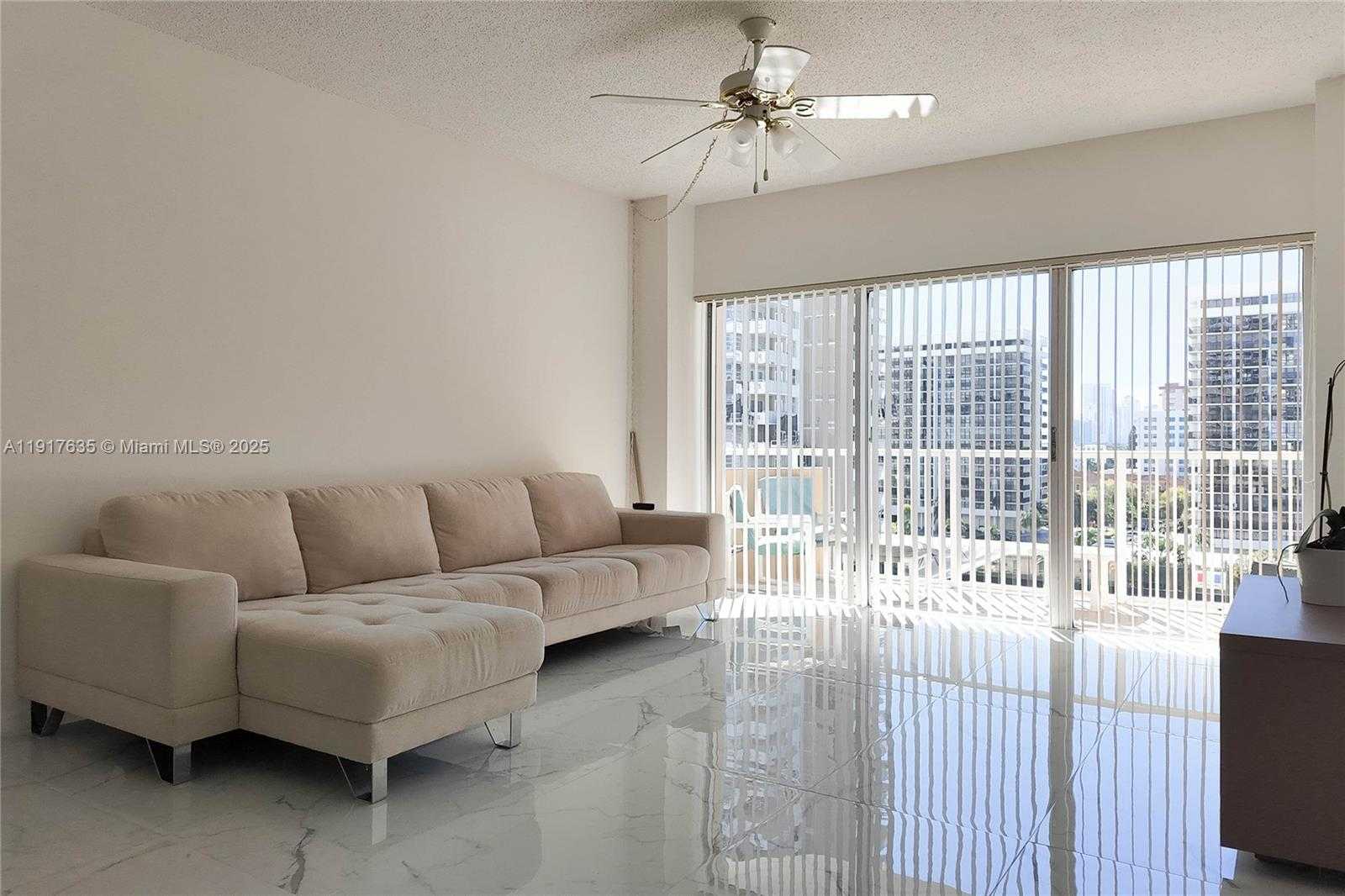 Small Image of 1965 SOUTH OCEAN DR #6M, Hallandale Beach Number 18