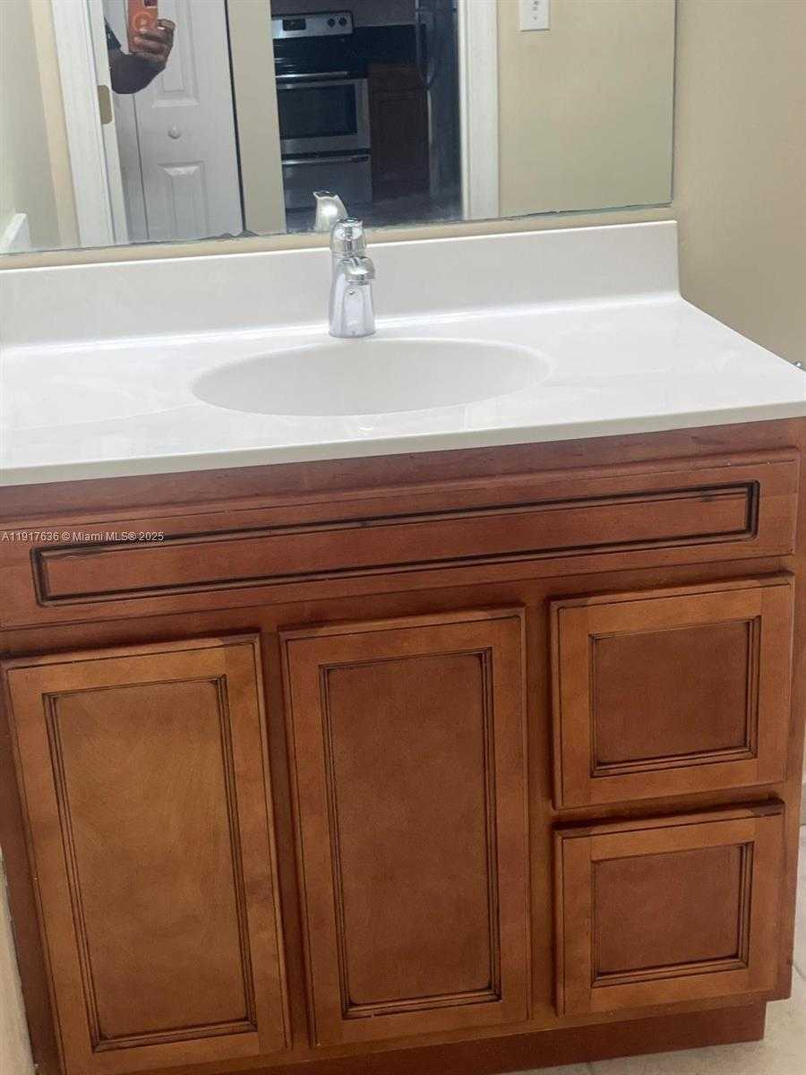 Small Image of 140 SOUTH DIXIE HWY #507, Hollywood Number 13