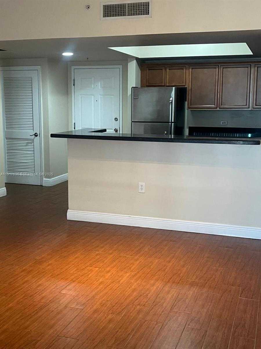 Small Image of 140 SOUTH DIXIE HWY #507, Hollywood Number 4