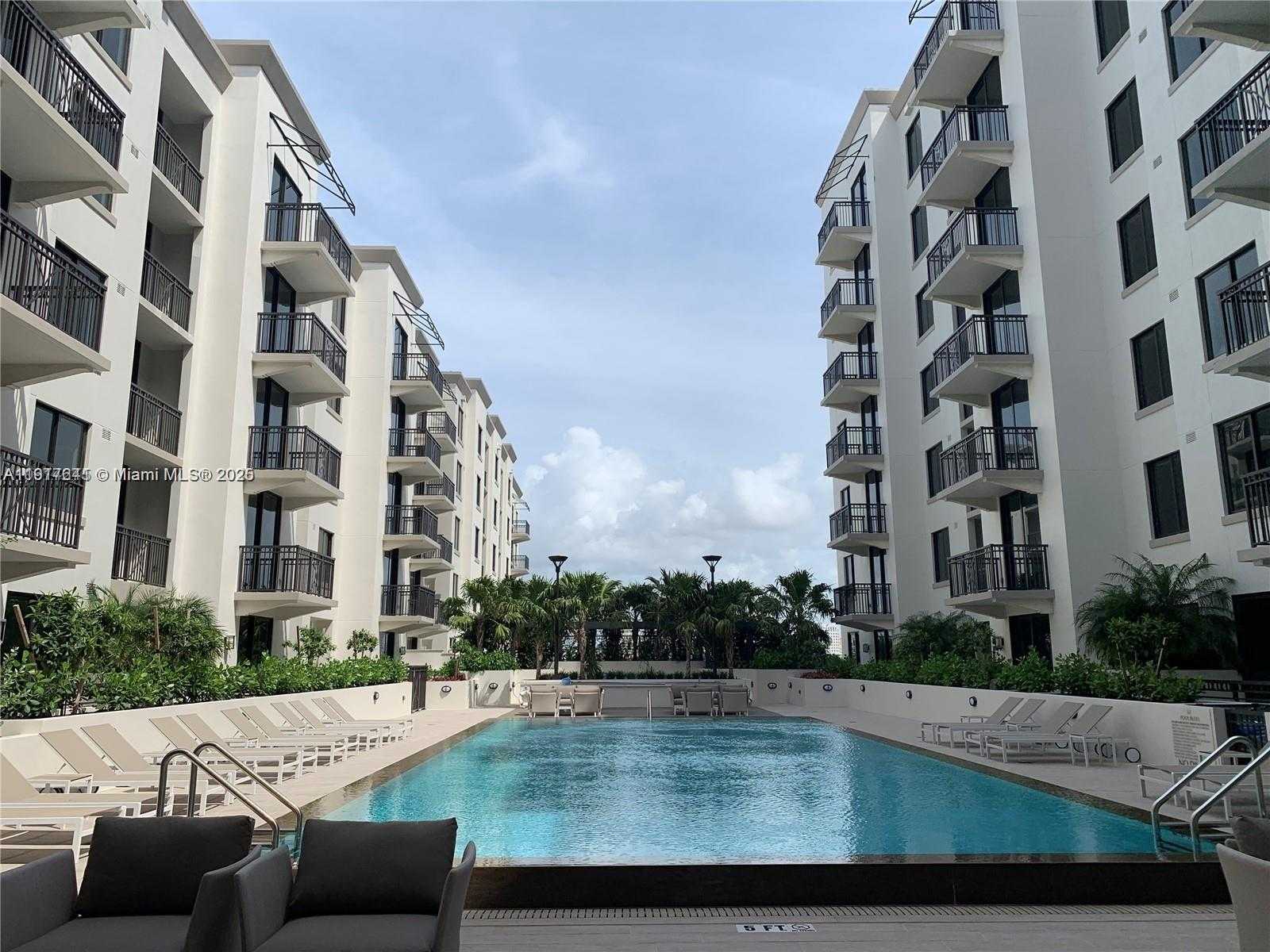 Imagen de Pequeño Objeto