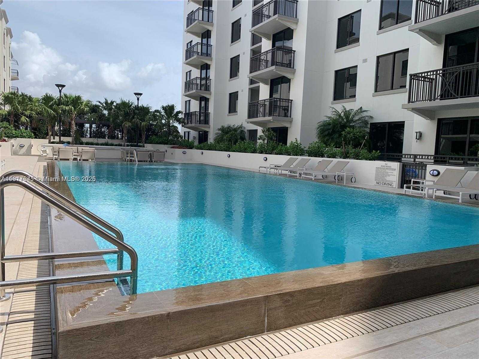 Imagen de Pequeño Objeto