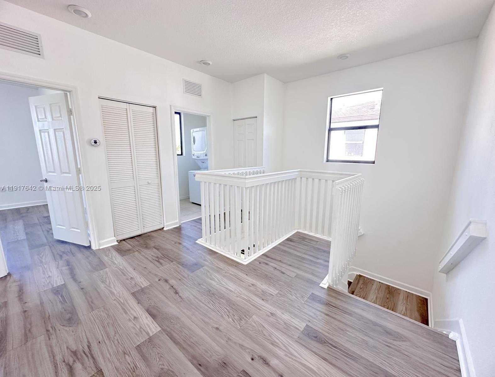 Small Image of 244 NORTH EAST 210TH WAY #244, Miami Number 9