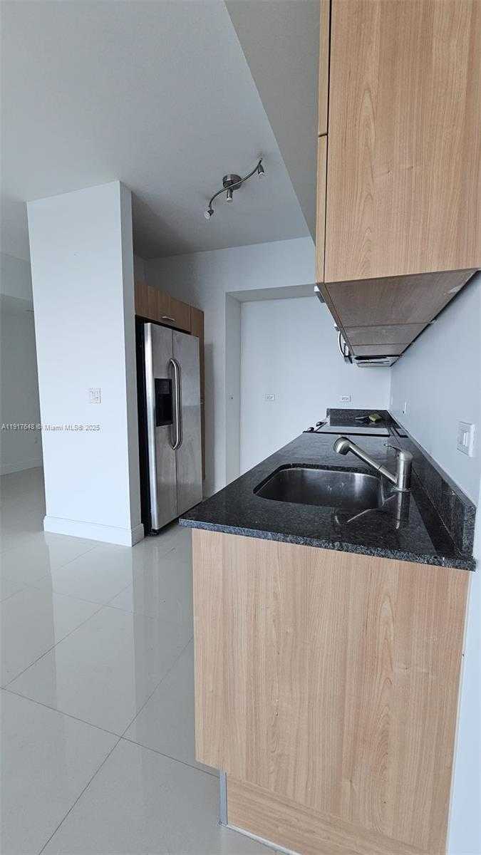 Small Image of 350 SOUTH MIAMI AVE #3215, Miami Number 22