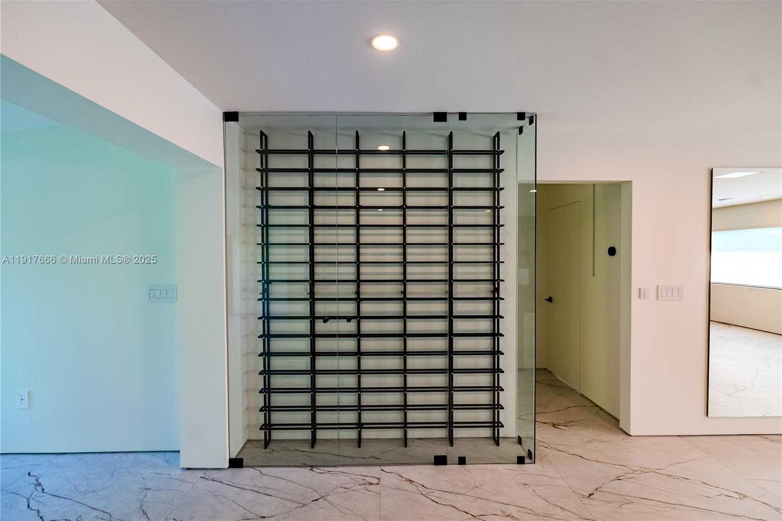 Small Image of 3711 BATTERSEA RD, Miami Number 51