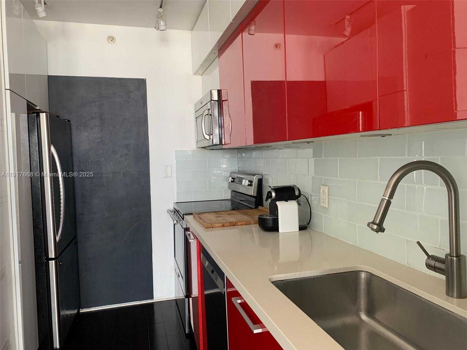 Small Image of 100 LINCOLN RD #1514, Miami Beach Number 7