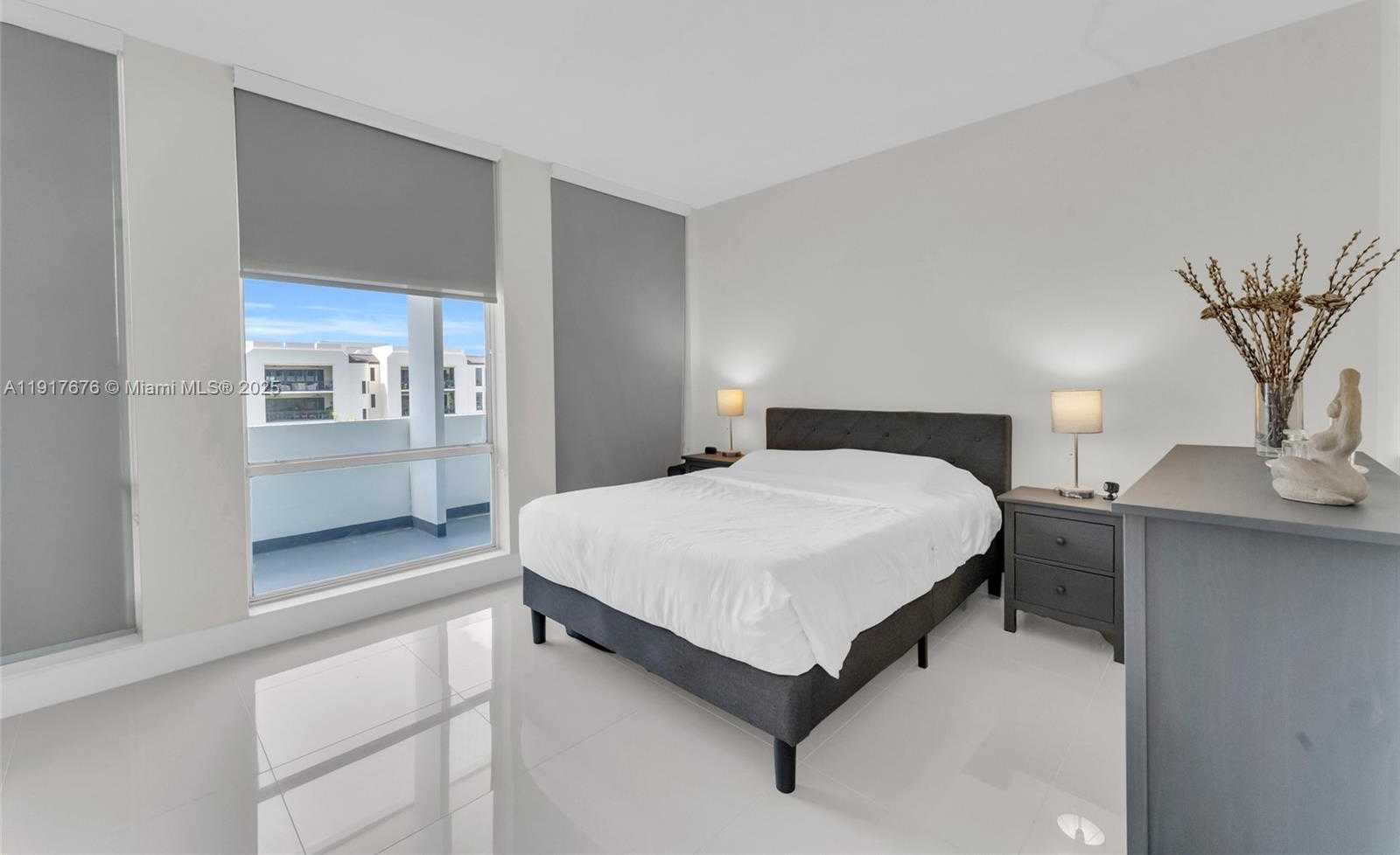 Small Image of 700 BILTMORE WAY #505, Coral Gables Number 10