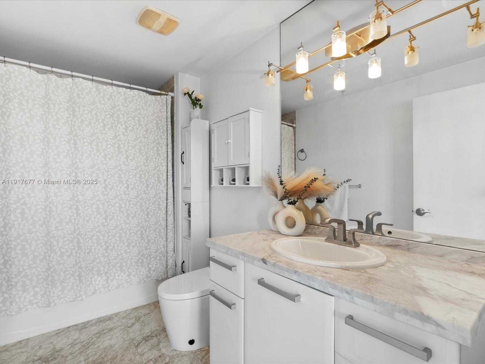 Small Image of 253 NORTH EAST 2ND ST #229, Miami Number 24