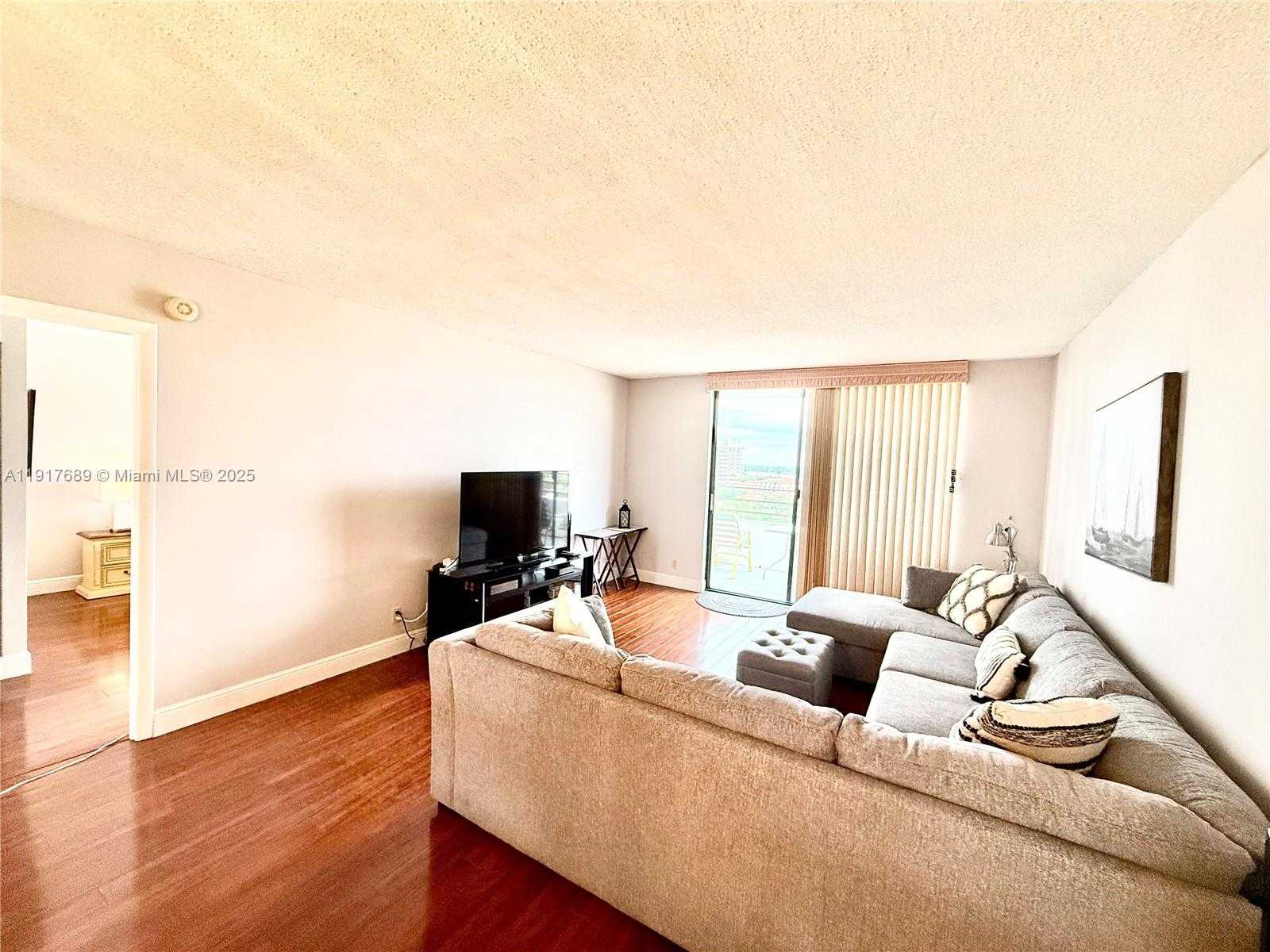 Small Image of 600 THREE ISLANDS BLVD #1107, Hallandale Beach Number 16