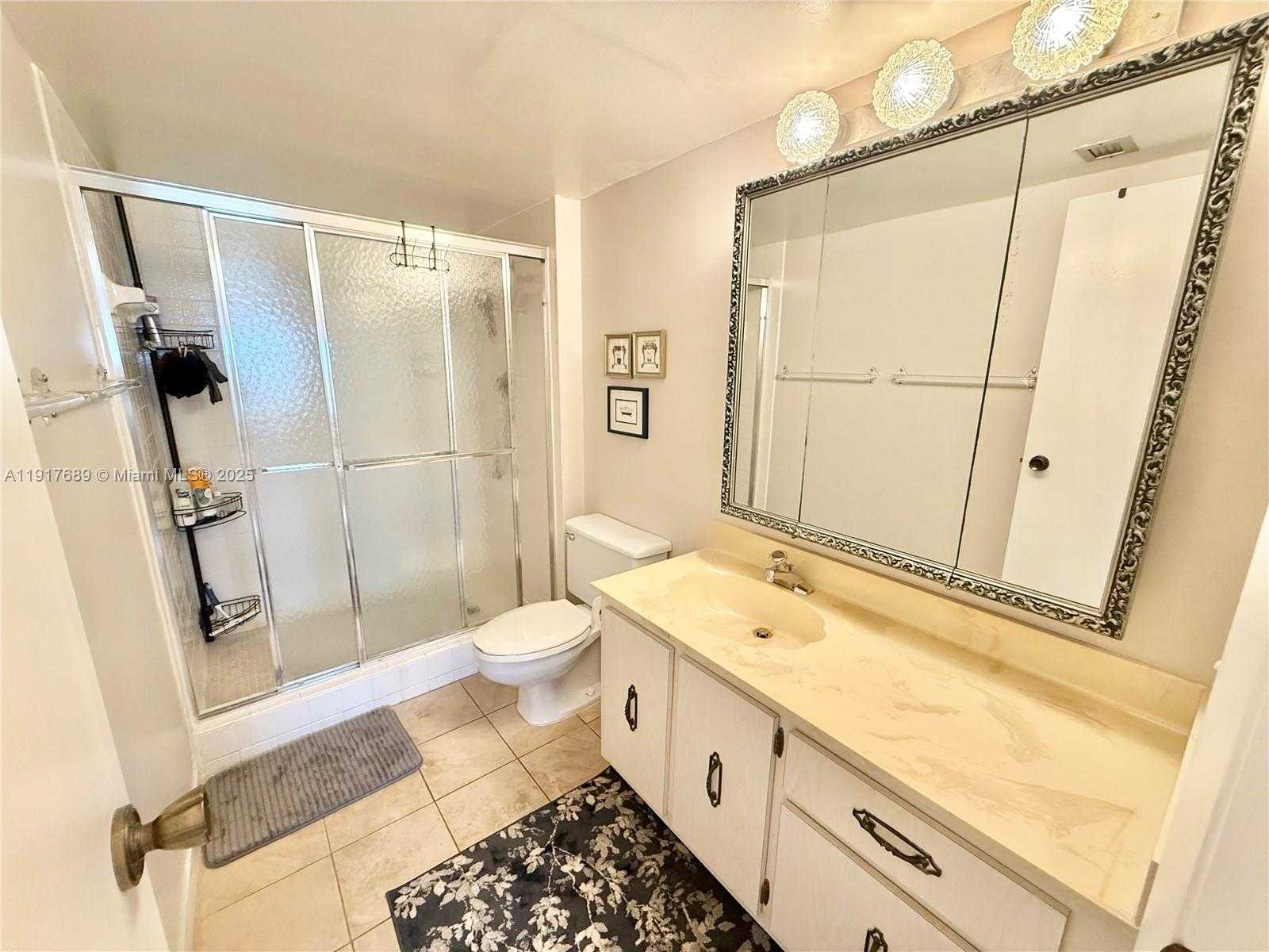 Small Image of 600 THREE ISLANDS BLVD #1107, Hallandale Beach Number 21