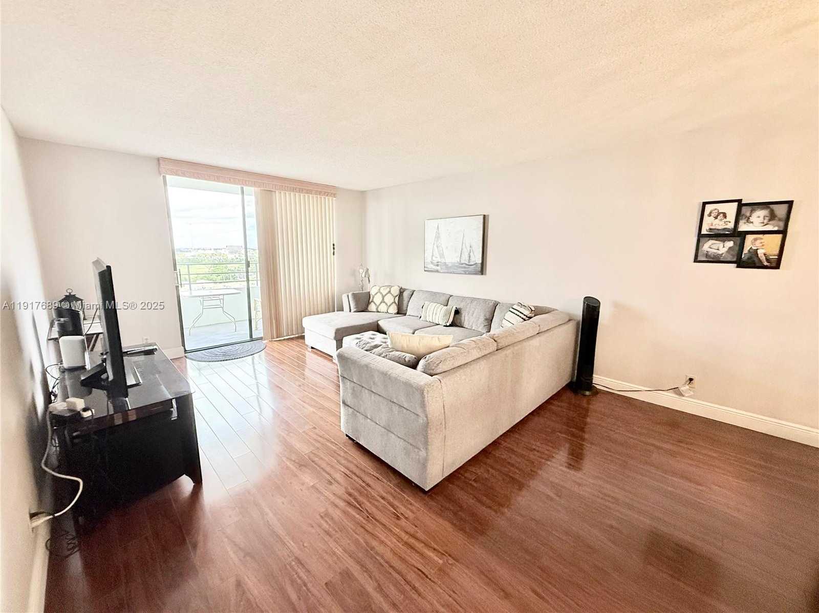 Small Image of 600 THREE ISLANDS BLVD #1107, Hallandale Beach Number 23