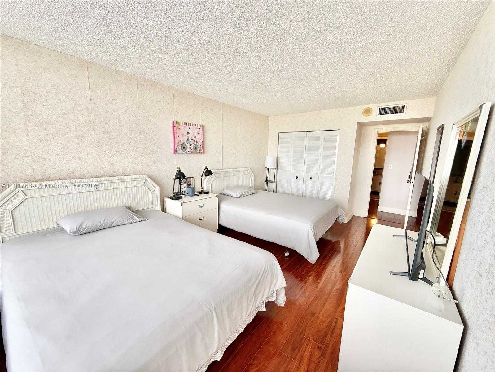 Small Image of 600 THREE ISLANDS BLVD #1107, Hallandale Beach Number 26